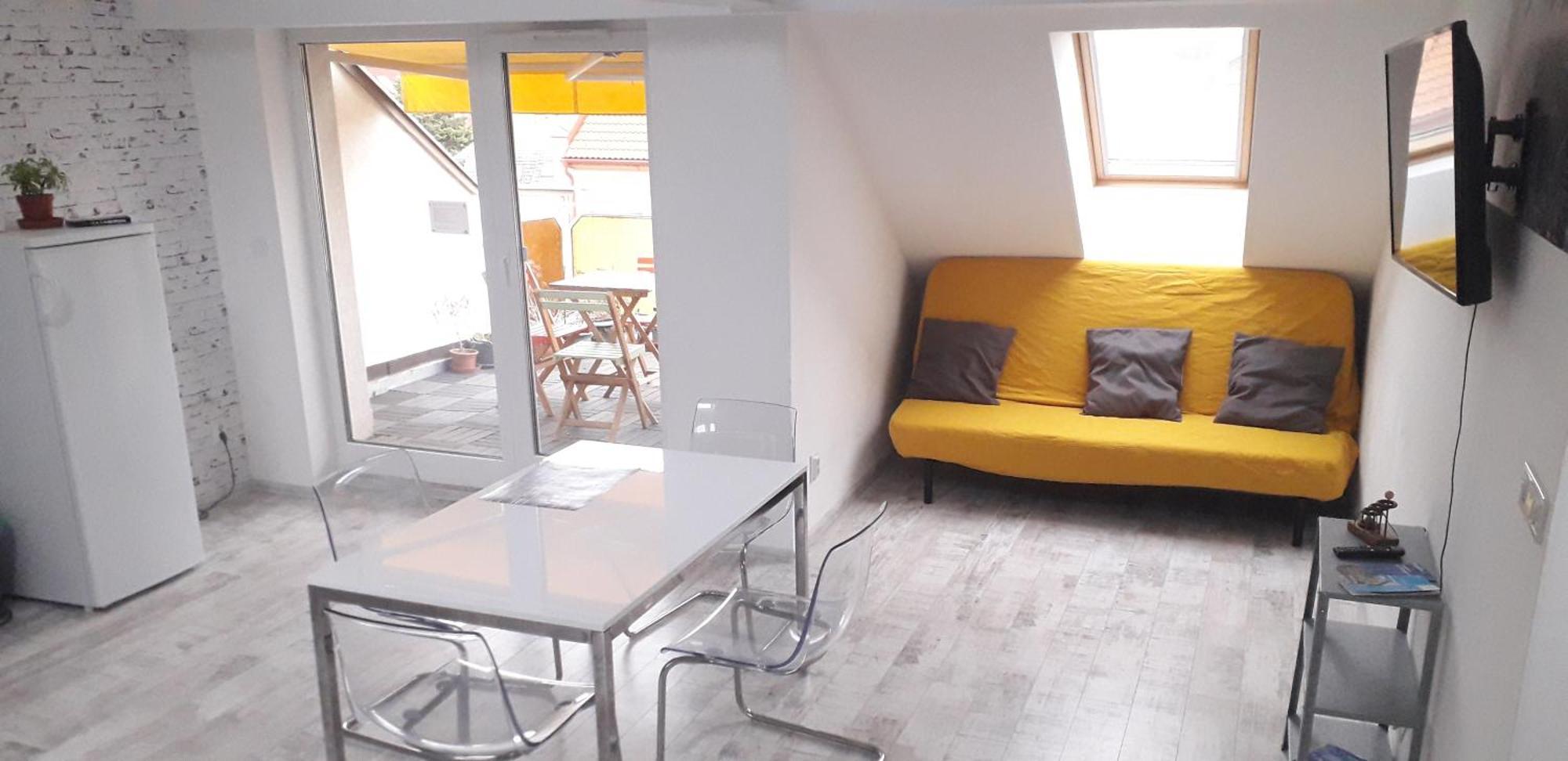 8X8 Tetoter Apartman Szeged Eksteriør billede